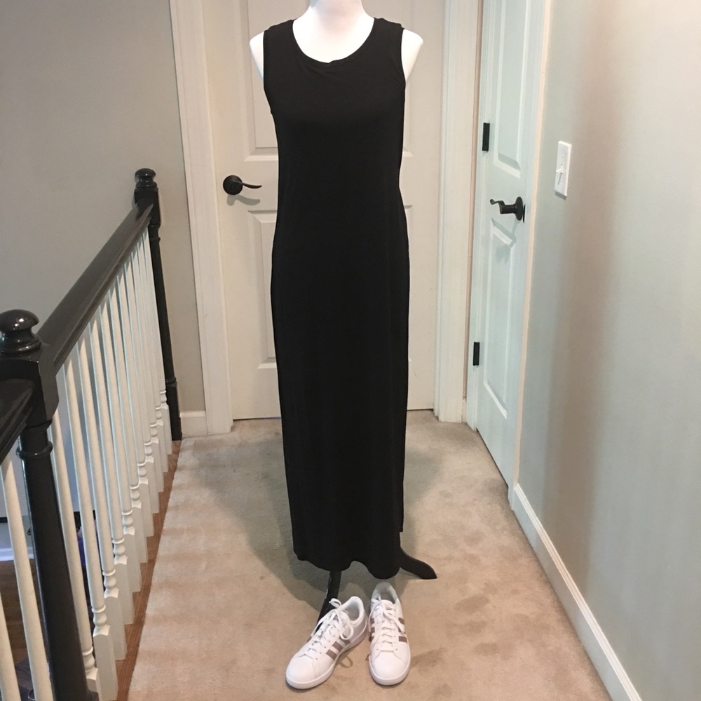 Athleta maxi dress! 🕶☀️